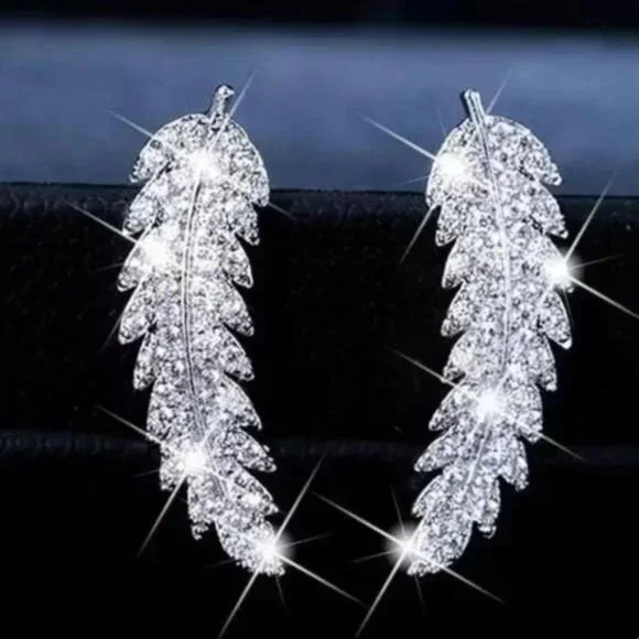NEW DIAMOND 925 STERLING SILVER LEAF EARRINGS, BEAUTIFUL EARRINGS, CUTE EARRINGS - Picture 5 of 5
